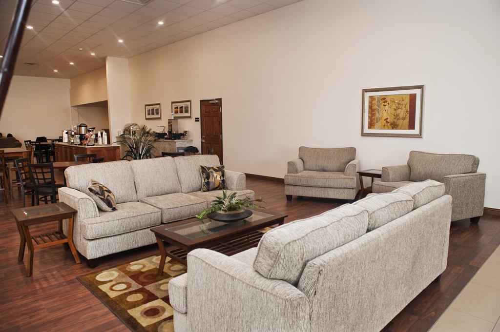 Astoria Extended Stay & Event Center Dickinson Kültér fotó